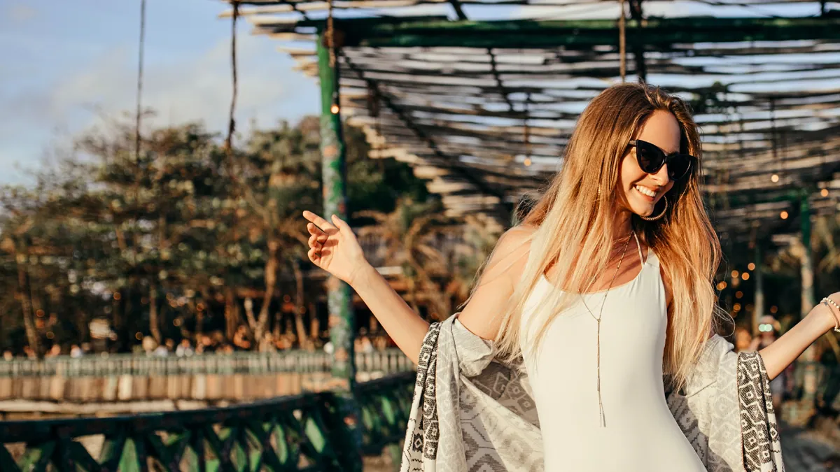 ¡Repara el cabello dañado tras las vacaciones!